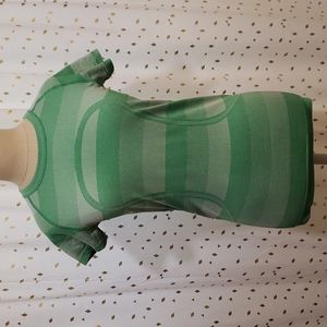 Lululemon Tshirt Size 4?